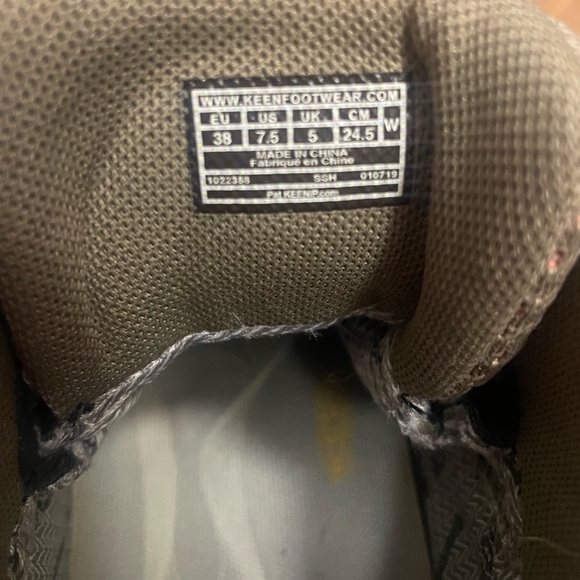 KEEN Women's Terradora 2 Waterproof Mid Height Hiking Boot - Picture 8 of 8